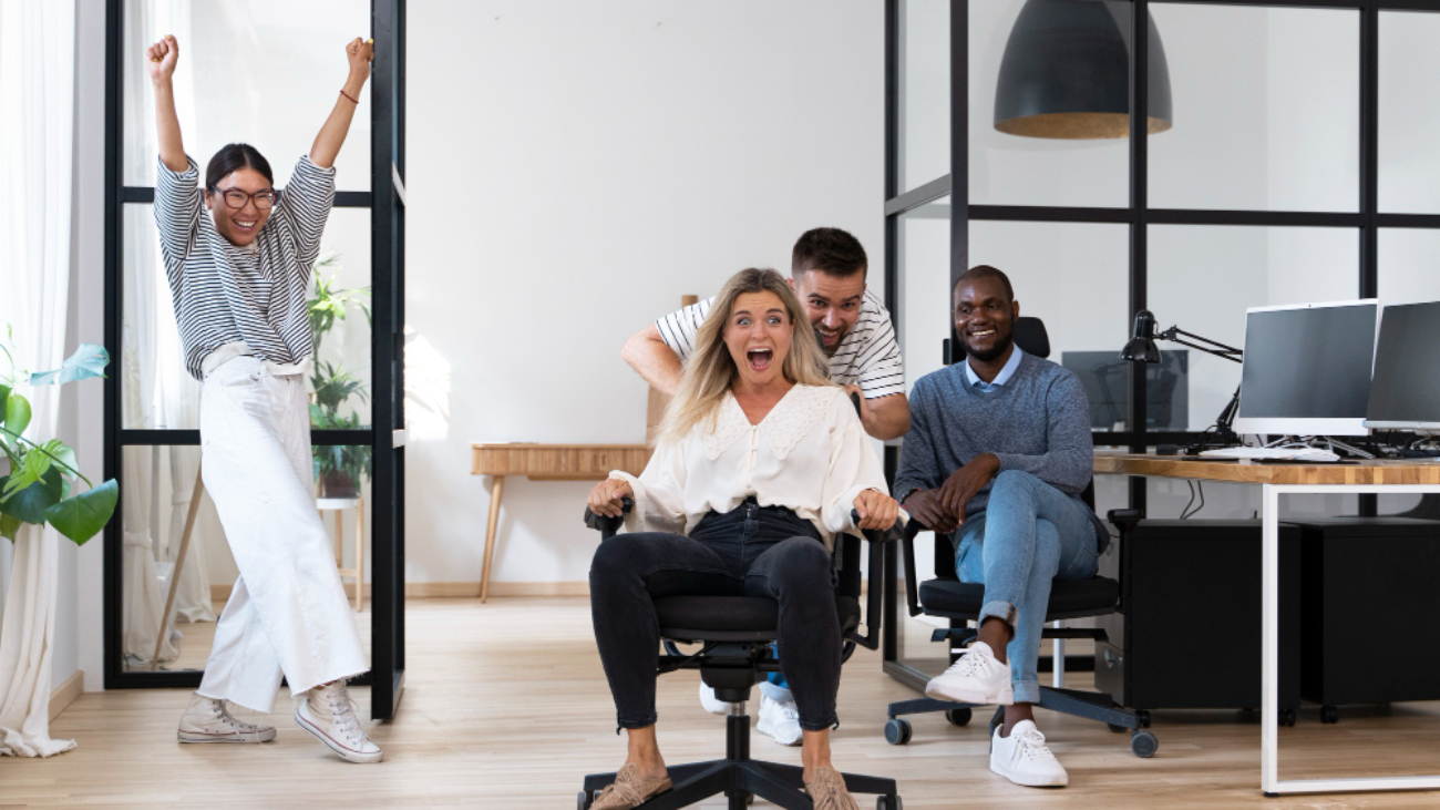 Bureau Partagé est une Solution Rentable pour les Startups en 2024 - Shared Office Space is a Cost-Effective Solution for Startups in 2024